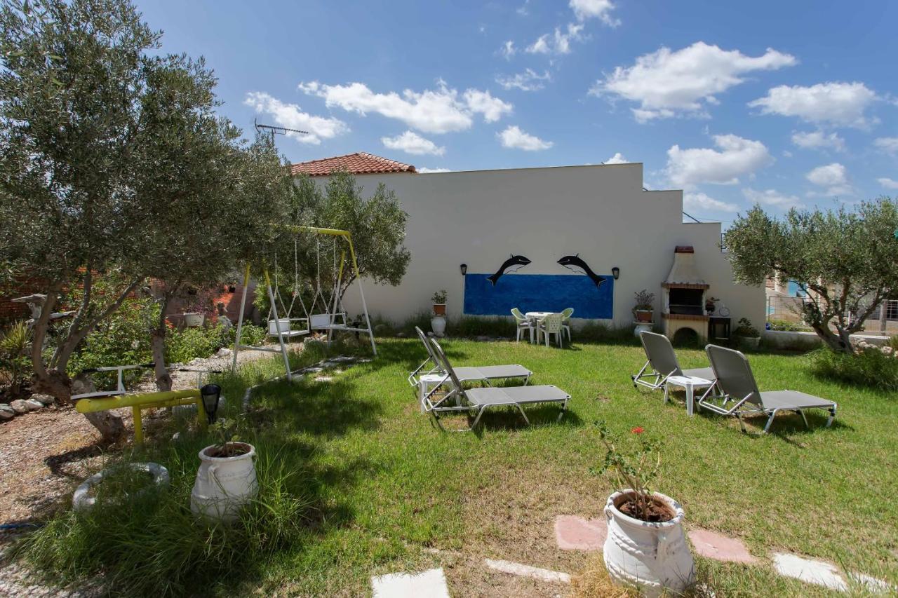 Manos Apartments Almirida Exterior foto